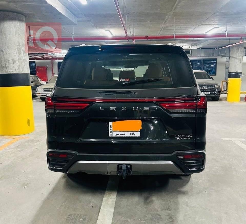 Lexus LX